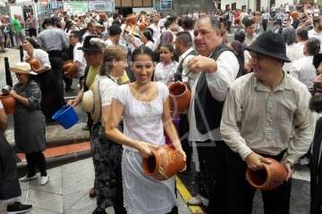 La 50Âª Traída del Agua, en imágenes (Foto TA)